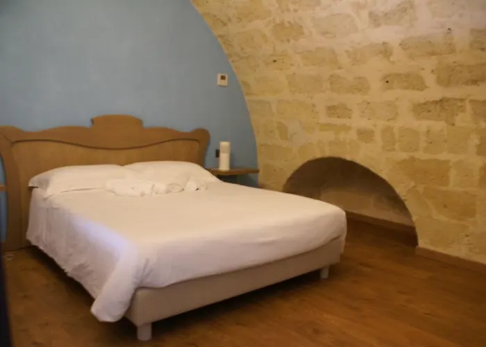 Agriturismo Mura * アルタムラ